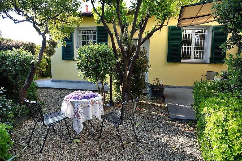 I 99 Olivi Villa Imperia